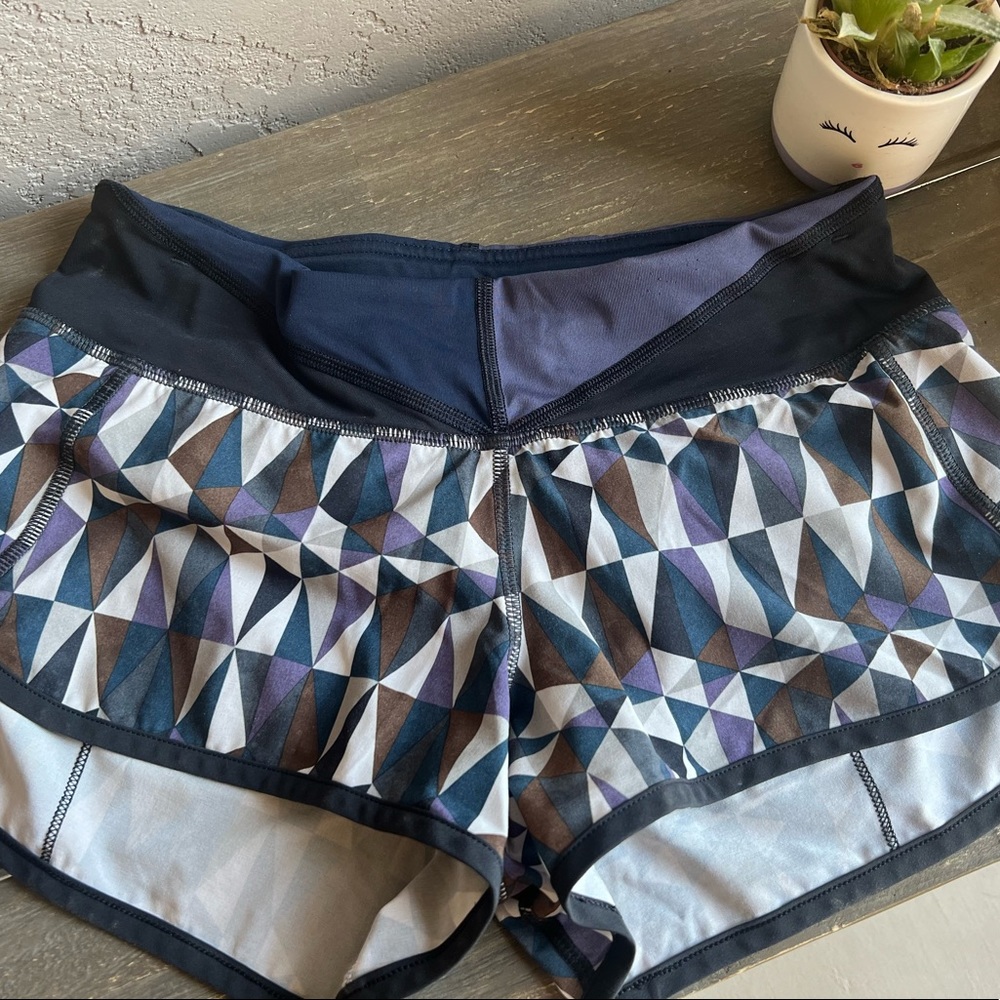 Lululemon speed shorts size 2